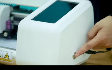 تشغيل الفيديو لراسمة قطع الأفلام الذكية روك الفضاء