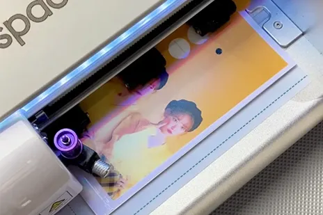 اي فون حامي الظهر الفيديو